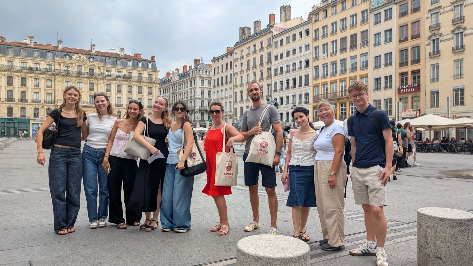 Discover Lyon & learn French in France! What better way to improve your French than by living it every day? ✨
Our studen