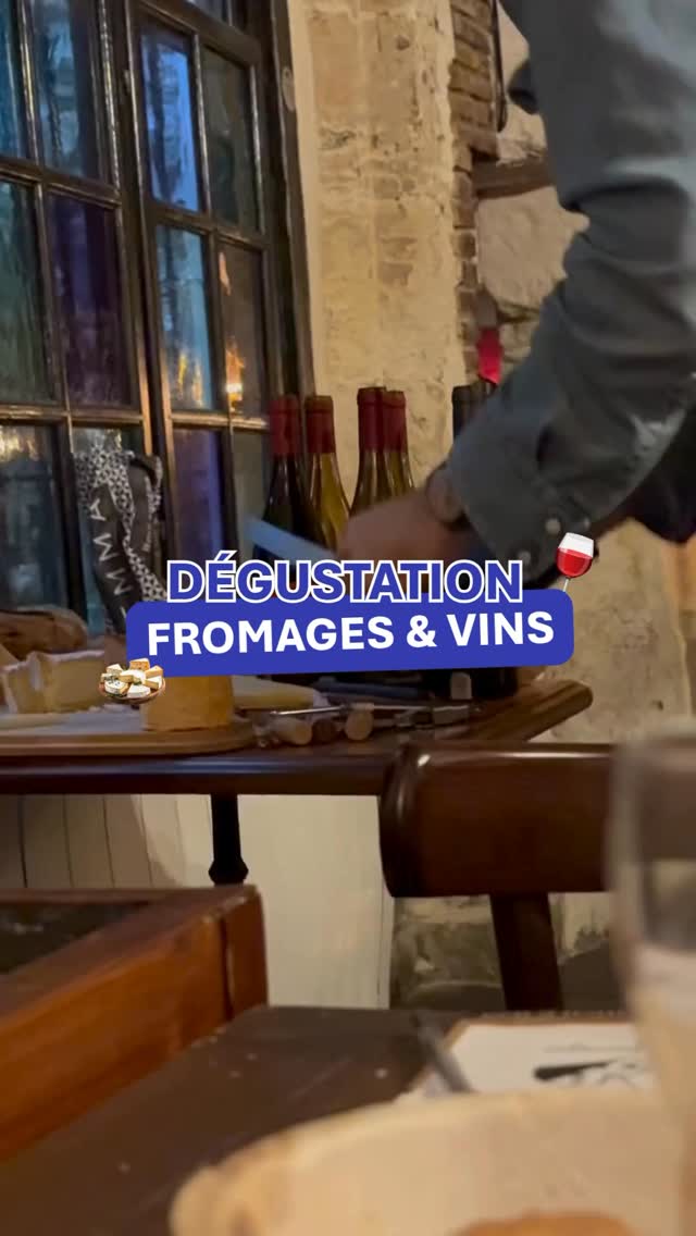 Quoi de mieux qu’une dégustation de fromages et de vins à La Taverne Saint-Amant pour découvrir les saveurs françaises e