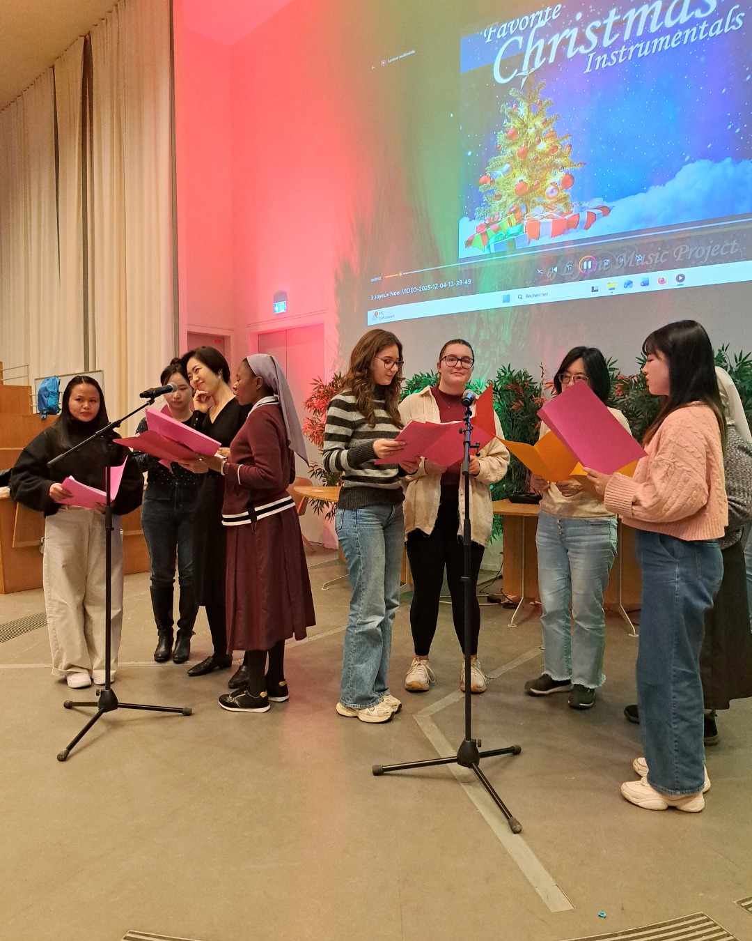 🎉 Fête de fin de session à l’ILCF !
Merci à toutes et à tous pour vos sourires et votre bonne humeur 🌟
🎶 Club de mus