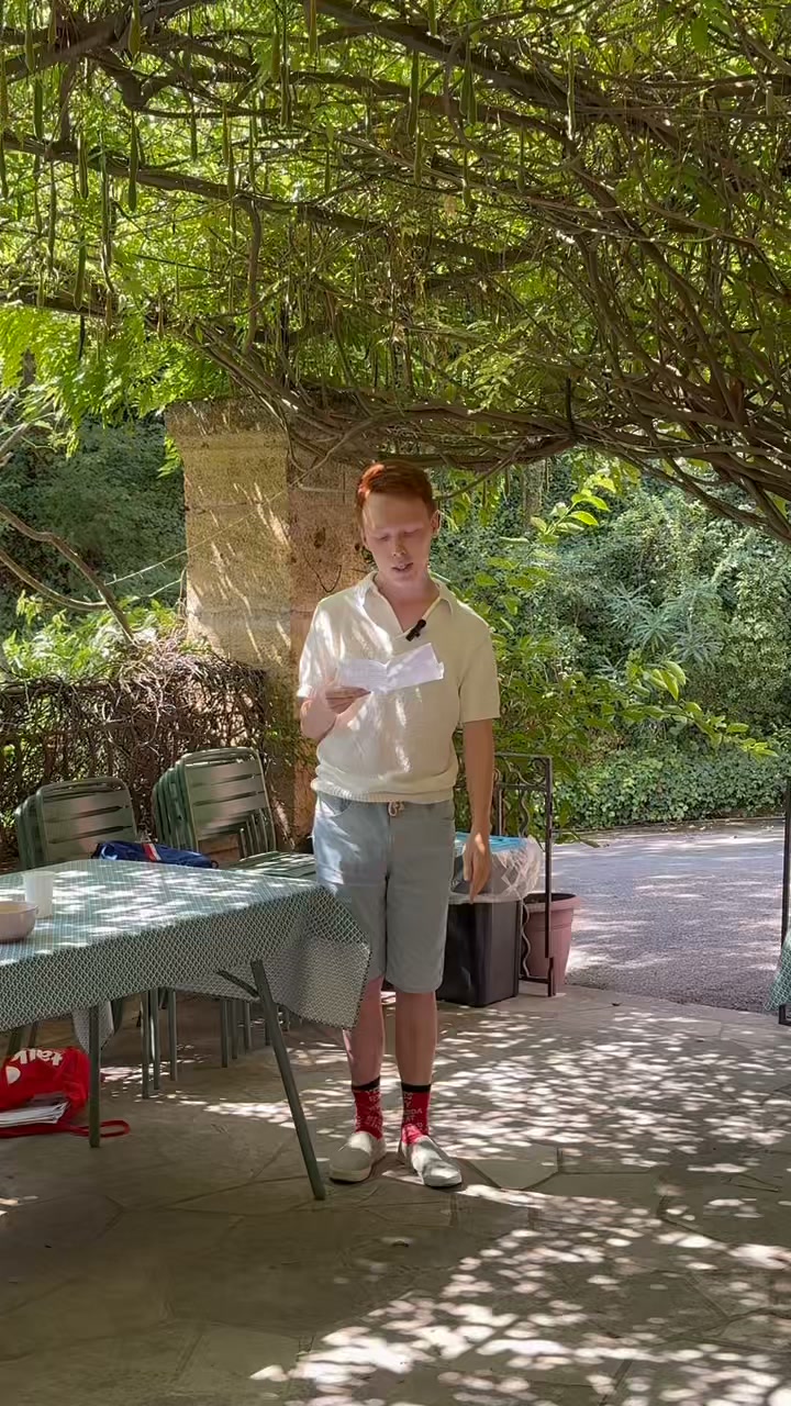 Grâce à Johannes, IS Aix-en-Provence a désormais son propre hymne ! 🤩🎶
Un grand merci à Johannes pour ce joli moment