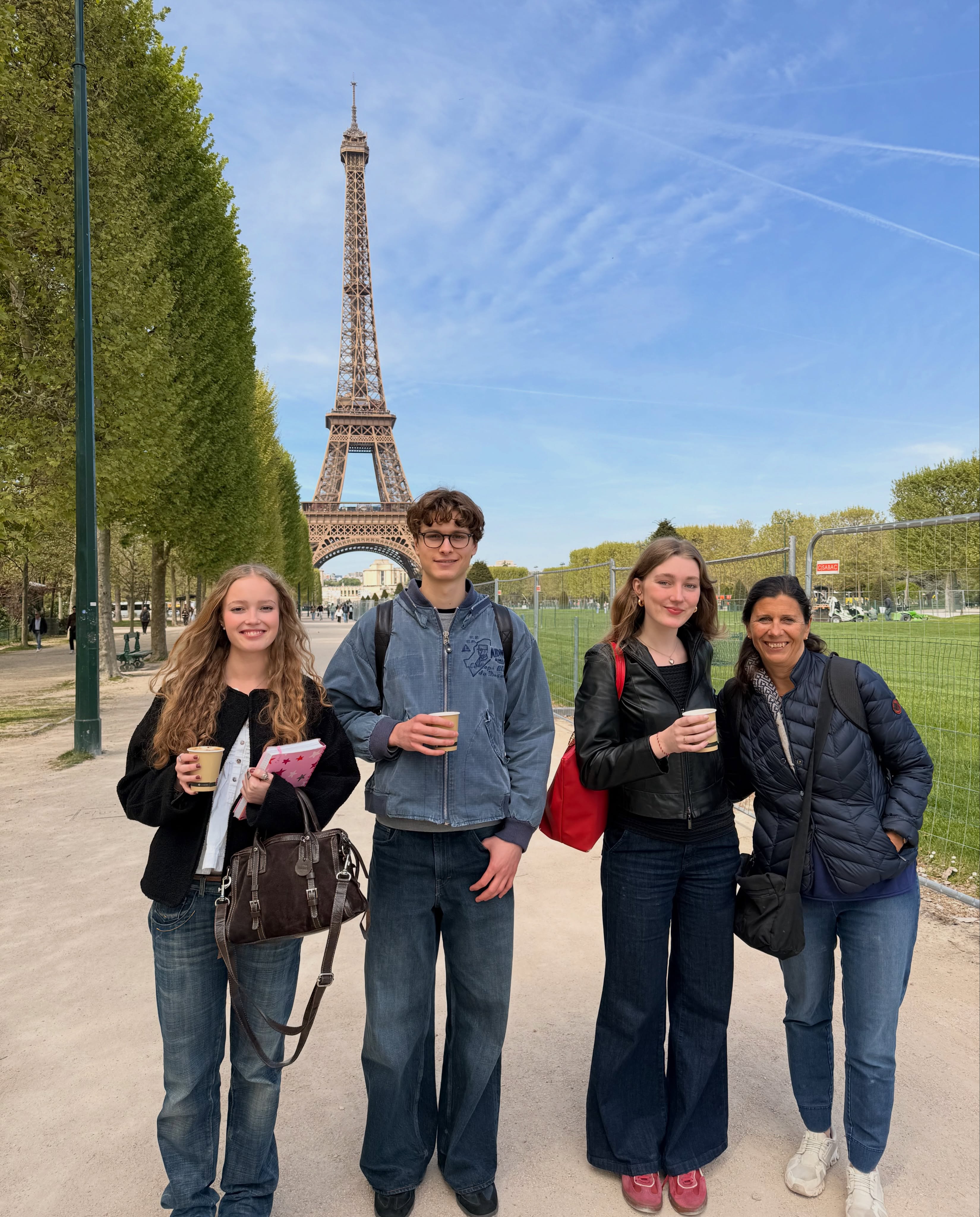 .
この度、パリ語学学校ACCORD(アコール)の
日本語窓口がオープンしました。
accord_paris_nihongomadoguchi
皆様にお知らせできることを嬉しく思います。
近いうちに、当校で新たに日本の皆様を
お迎え