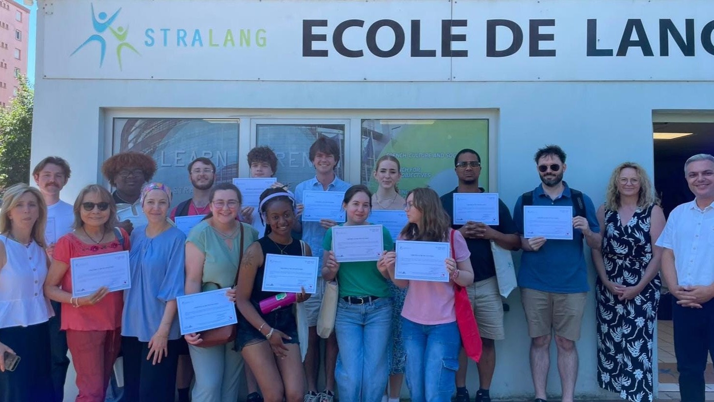 🇫🇷✨ Deux semaines de français, de découvertes et de belles rencontres ! 🇺🇸
Nos étudiants de l'Université du Missour